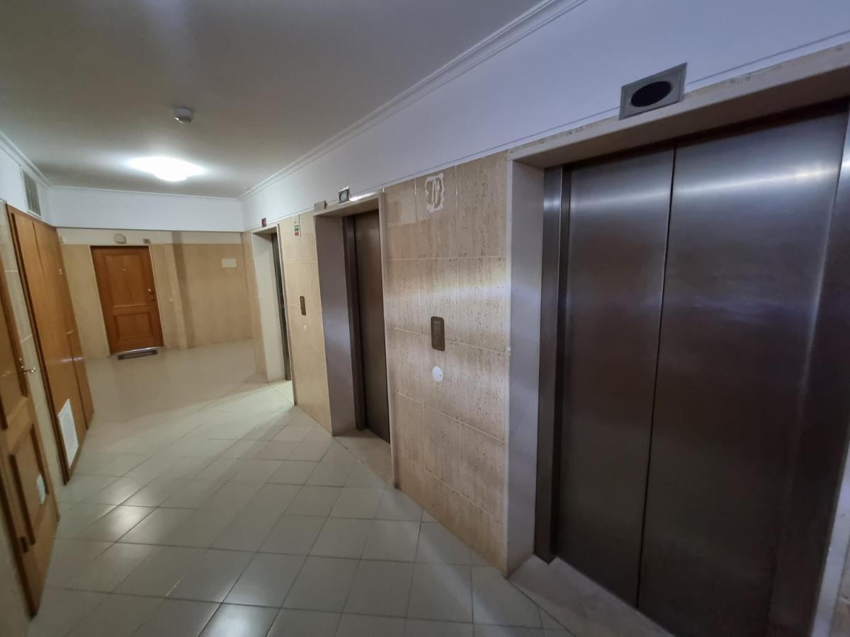Apartamento Encantador Na Praia Da Rocha Portimao Exterior photo